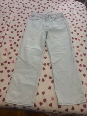 Abercrombie Baggy Mid-Rise Jean